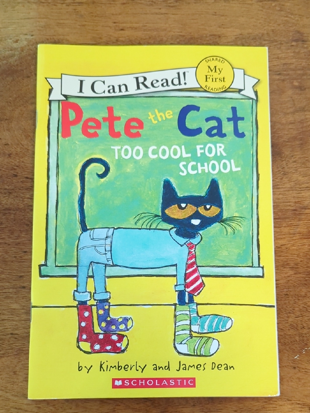 5 ⭐️ for $25 Scholastic Pete the Cat: Too Cool for School book